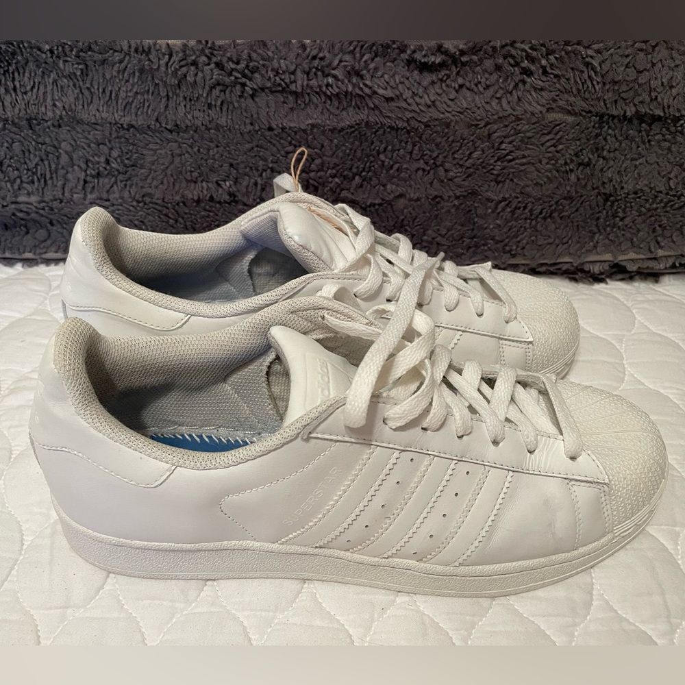 Adidas Superstar size 10 1/2 in Mens Used Condition